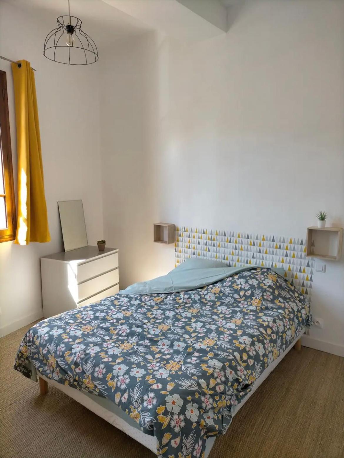 Appartement loft à 3 minutes à pied de la gare Perpignano Esterno foto